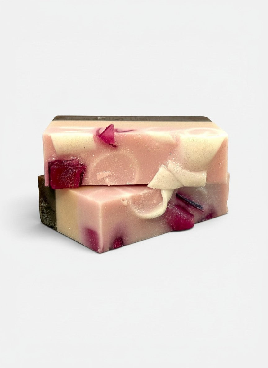 Harry’s Mama’s Faves: Lotions & Potions artisan handmade bar soap with pink and white swirls and fig-inspired accents.